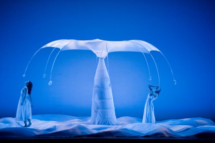 Momix