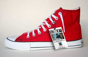 Sneakers eque e solidali